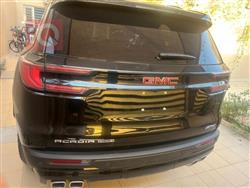 جي ام سي اكاديا